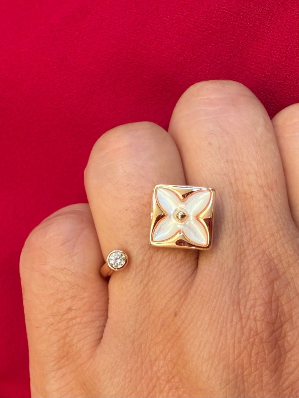 Pink Gold Pearl Flower Diamond Ring